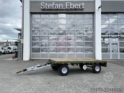 Pefra Anhänger 3100 / Länge: 2,55 m / 2.810 kg / 2018