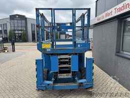 GENIE GS 3369 RT  Hoogwerker / Arbeitsbuhne 12mtr werkhoogte 4x4 Kubota DIESEL 2014