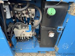 GENIE GS 3369 RT  Hoogwerker / Arbeitsbuhne 12mtr werkhoogte 4x4 Kubota DIESEL 2014
