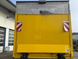 MERCEDES-BENZ 2540 L 6x2/4 Kühlkoffer 9.1m Carrier 1100U LBW