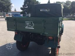 Mercedes-Benz Unimog U 401 Oldtimer