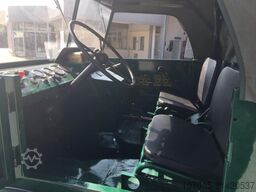 Mercedes-Benz Unimog U 401 Oldtimer