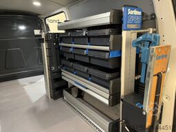 VW Transporter 2.0 TDI L2H1 150 PK Automaat Servic...