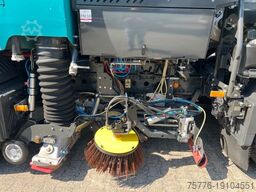 MERCEDES-BENZ 1324 Atego Johnston  VS651   154TKM  Euro6c