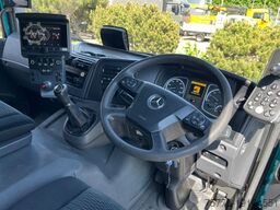 MERCEDES-BENZ 1324 Atego Johnston  VS651   154TKM  Euro6c