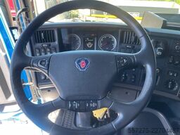 Scania R520 LA 6x2-4