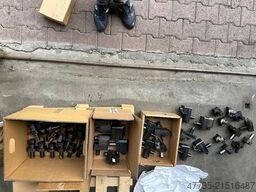 Toolholders for lathe