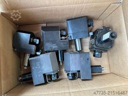 Toolholders for lathe