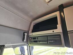 RENAULT T 440