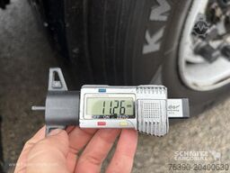 Schmitz Cargobull Semitrailer Curtainsider Mega