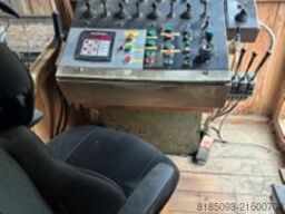 Brenta Verticale bandzaag / automat. draaiwagen