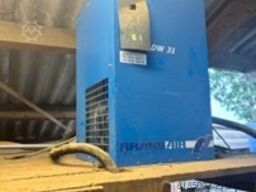 Brenta Verticale bandzaag / automat. draaiwagen