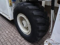 Liftlux SL320-30DS Diesel, 4x4 Drive, 34m Working Height,