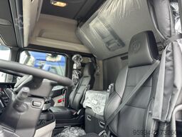 SCANIA 590 S 6X2