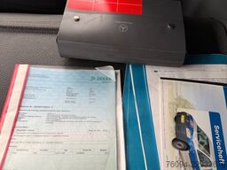 MERCEDES-BENZ Axor 1833 4x2Pritsche Kran faltbar  AHK