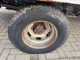 Mercedes-Benz **611D-FRENCH ORIGIN**