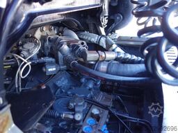DAF XF 106.510 6x4 manual gear,drum brake rear