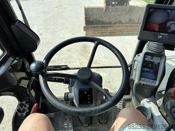 HITACHI ZX170W-6