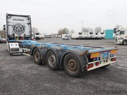D-Tec VCC-01 Flexitrailer Mittelausschub Genmark Genset
