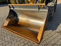 KOMATSU WA 100M-8E0 Radlader 8 Ton - 3931 H - 0,75m³