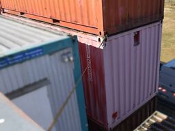  Materialcontainer