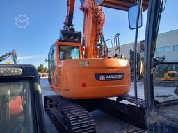 Doosan DX235LCR
