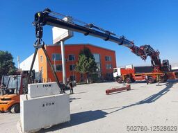  Knuckle Crane Boom