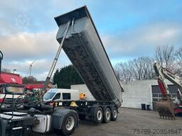 SCHMITZ CARGOBULL Kippauflieger mit 3 Achsen und Liftachse