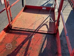 SkyJack SJ6832RT - 11,70m Diesel Scherenarbeitsbühne