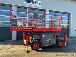 SkyJack SJ6832RT - 11,70m Diesel Scherenarbeitsbühne