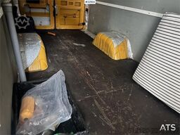 Mercedes-Benz 416 CDI Sprinter with tail lift