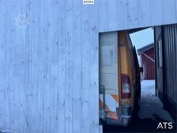 Mercedes-Benz 416 CDI Sprinter with tail lift
