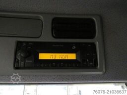 MERCEDES-BENZ Atego 1524 L 7.2 m Koffer LBW2t Seitentür Kamera