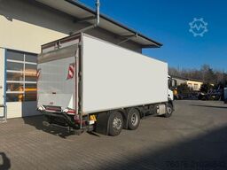 MERCEDES-BENZ Antos 2535 L 6x2/4 Frischdienst LBW 2t