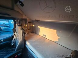 MERCEDES-BENZ ACTROS 1853 *TOP*ACC* GIGASPACE * LOHR * 2X TANK