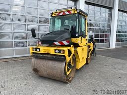 Bomag BW 154 AP-4 AM / nur 1.565h / Asphalt Manager