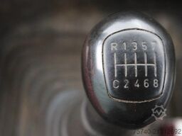 Mercedes-Benz Axor 2633 + 6x2 + euro 5 + manual