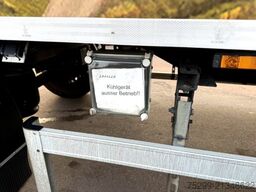  AH18 Carrier Supra 950 TK