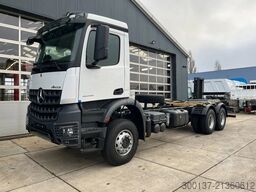 Mercedes-Benz Arocs 4045 6x4 Chassis Cabin