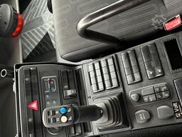 Mercedes-Benz Unimog U 430 mit Leistungshydraulik, EAS