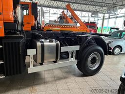 Mercedes-Benz Unimog U 423
