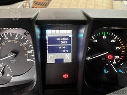 Mercedes-Benz Unimog U 423