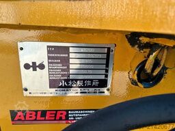 KOMATSU WA 200