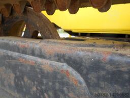 Teupen Leo 25 T Plus, Kettenbühne 25m