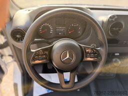 Mercedes-Benz Sprinter 319 L2H2 V6 3,0L AHK-3,5T Kamer
