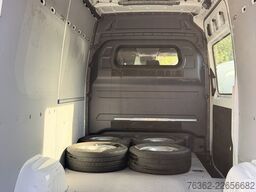 Mercedes-Benz Sprinter 319 L2H2 V6 3,0L AHK-3,5T Kamer
