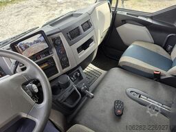 Volvo FL 250 Koffer mit Portaltüren Blatt/Luft