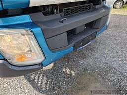 Volvo FL 250 Koffer mit Portaltüren Blatt/Luft