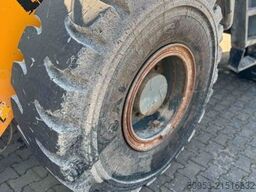 LIEBHERR L538