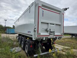 SCHMITZ CARGOBULL 50 cbm Getreidekipper, wenig benutzt, GMP